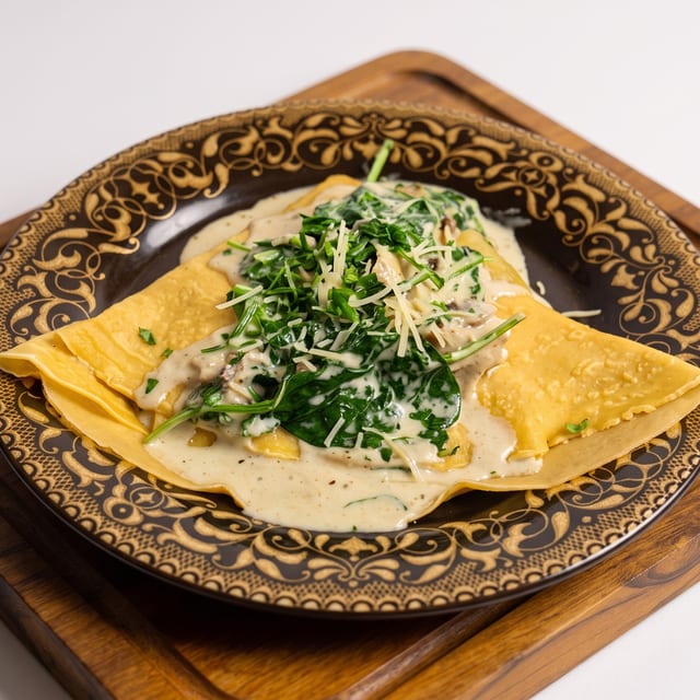 Chicken Greens Crepe.